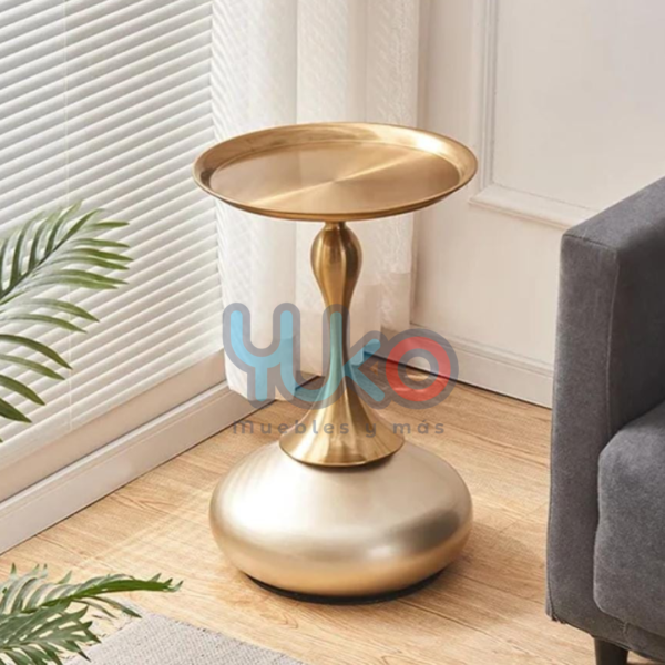 Mesa Centro de Sala en Dorado - Elegancia y Estilo | $80