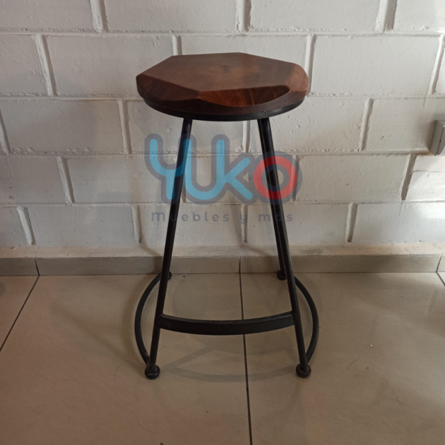 Banco de Madera - Estilo y Comodidad | $60